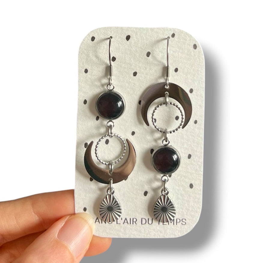 Boucles d'oreilles asymétriques lunes noires