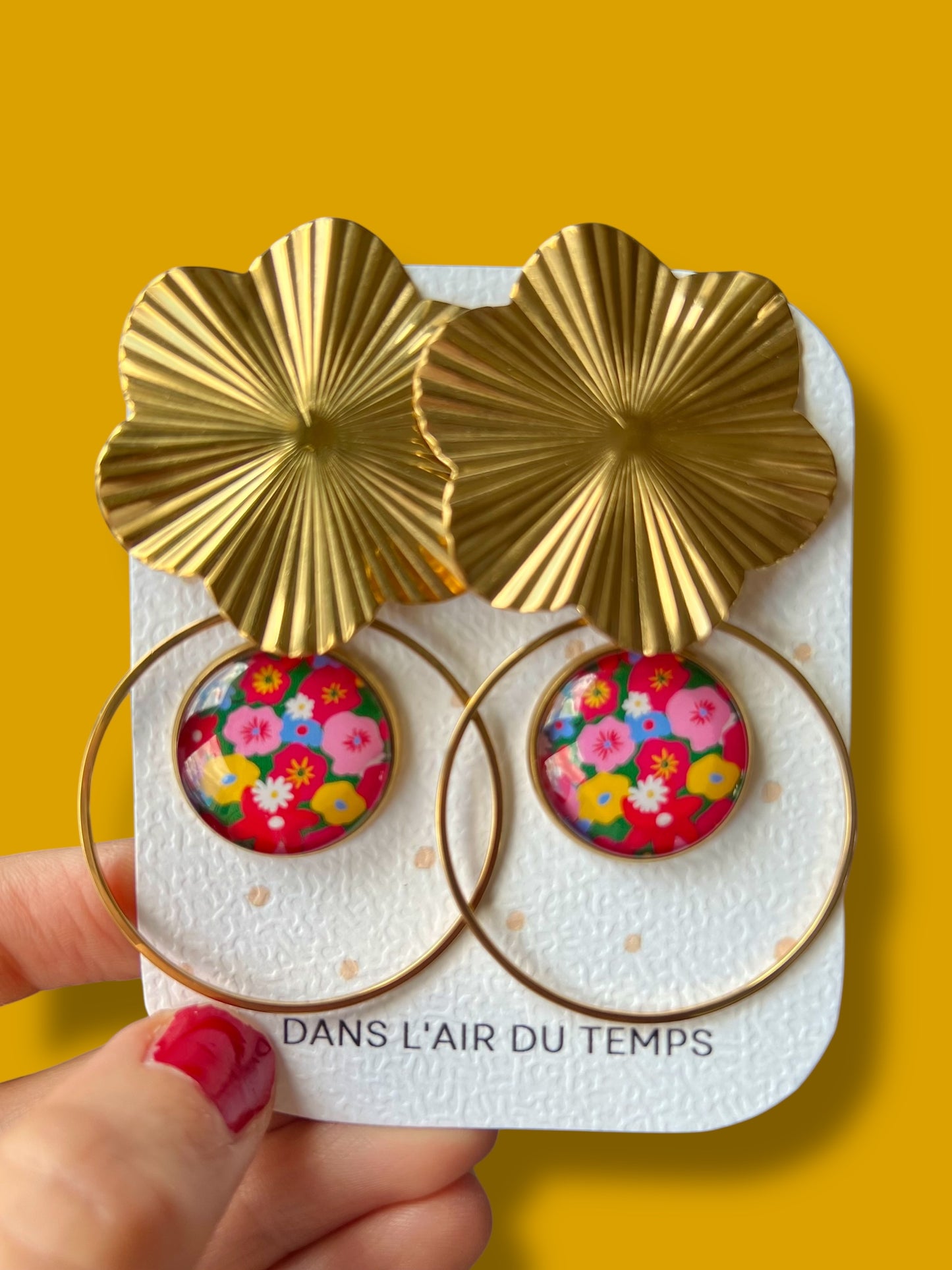 Grandes BOUCLES D'OREILLES Fleurs multicolores sur fond vert