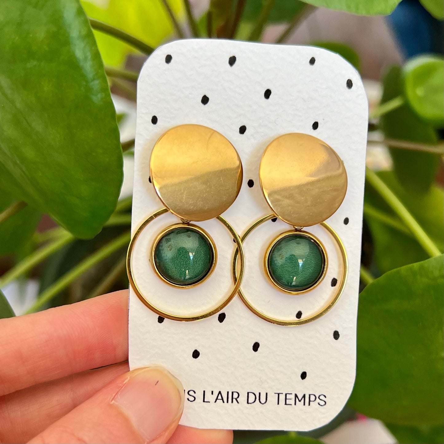 Boucles d'oreilles pendantes vert forêt