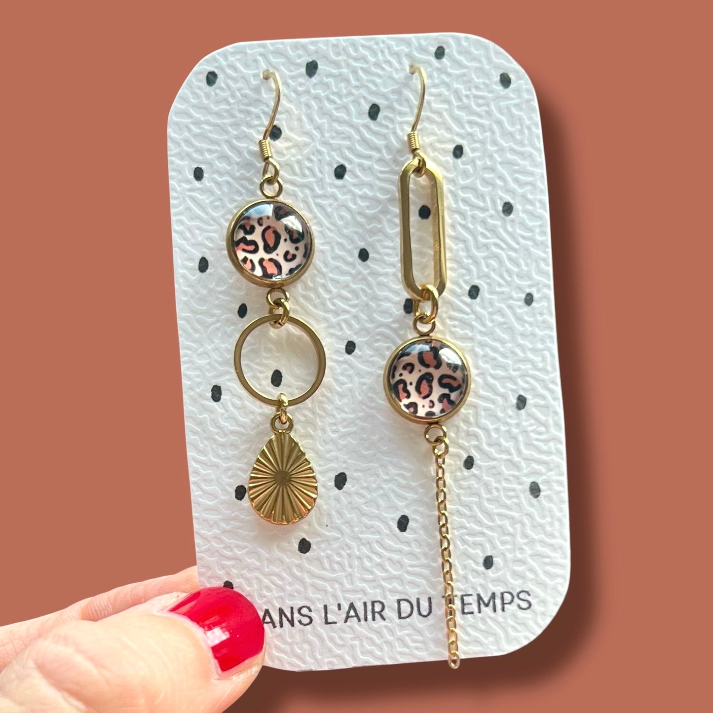 Green mismatched Earrings 