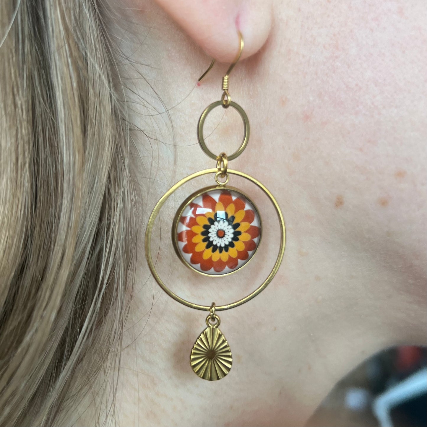 BOUCLES D'OREILLES mandala marron