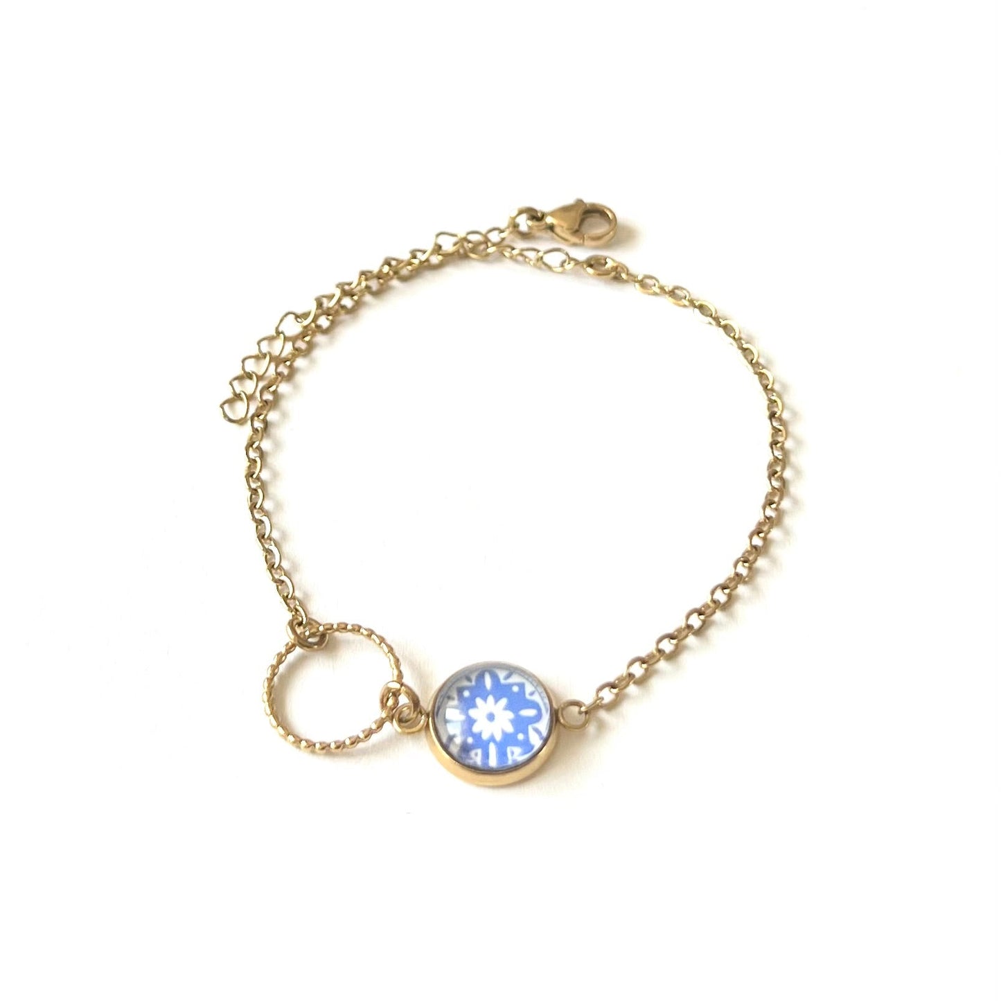 Bracelet fin mosaïque bleue, anneau ciselé, finition dorée ou argentée