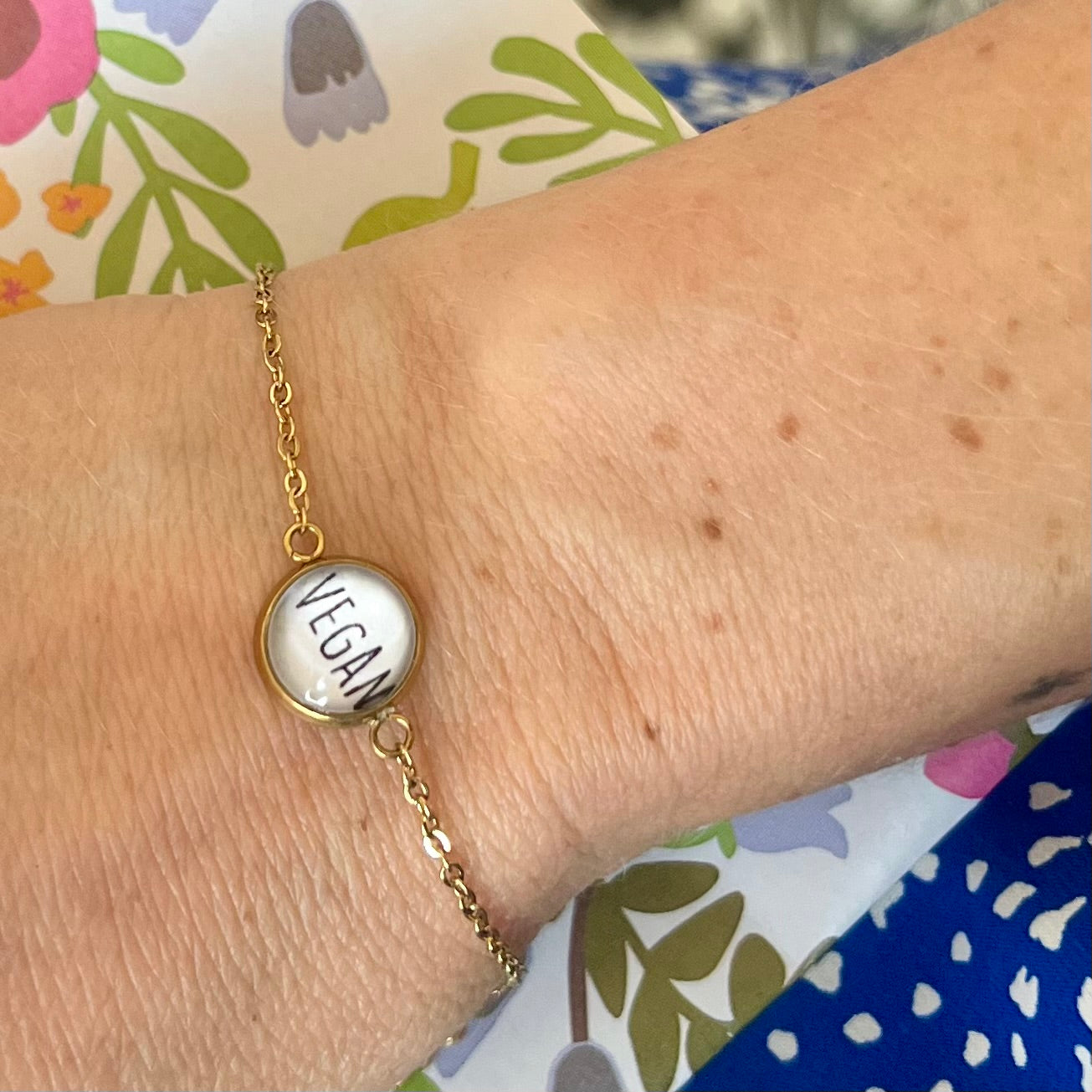 Vegan Bracelet, golden or silver finish