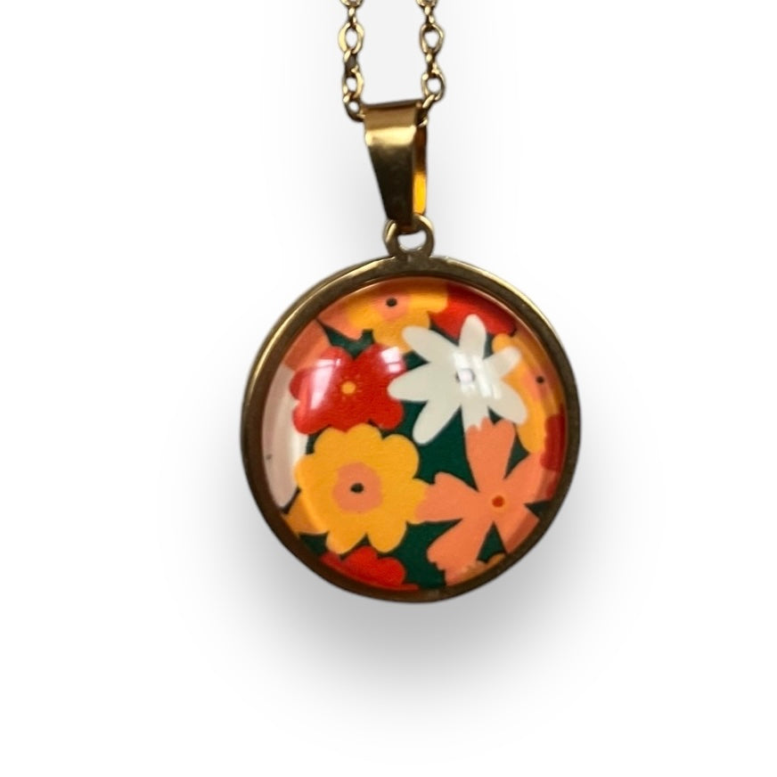 Colorful floral and green Necklace - Golden Stainless Steel Necklace 