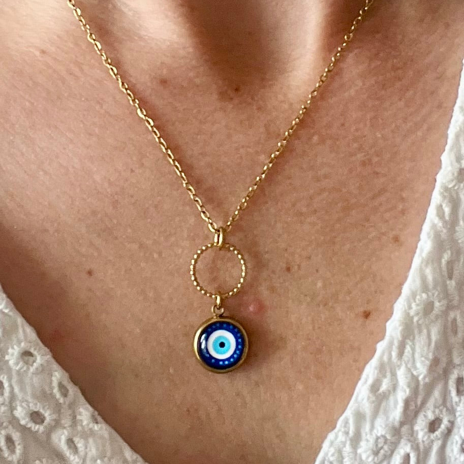 collier oeil bleu de protection grec