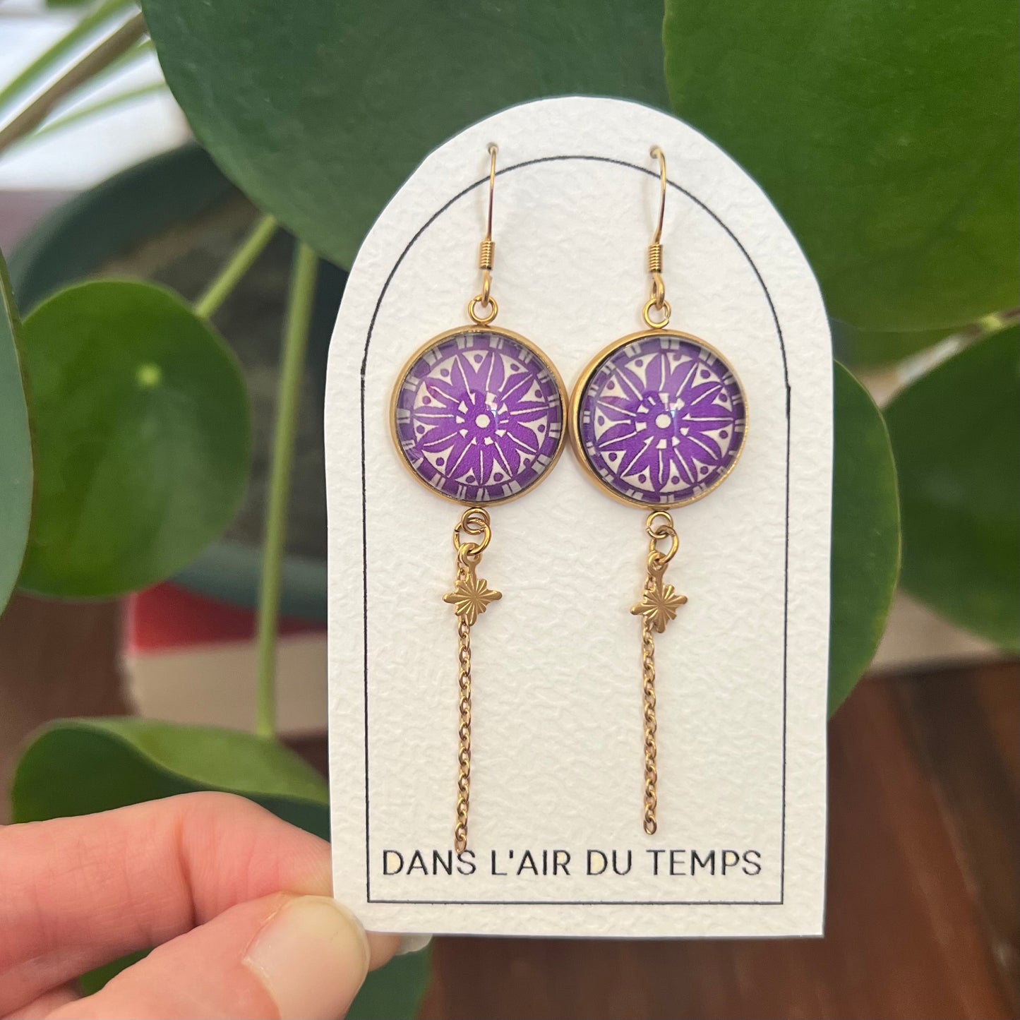 Boucles d'Oreilles Mandala Violettes et chainette