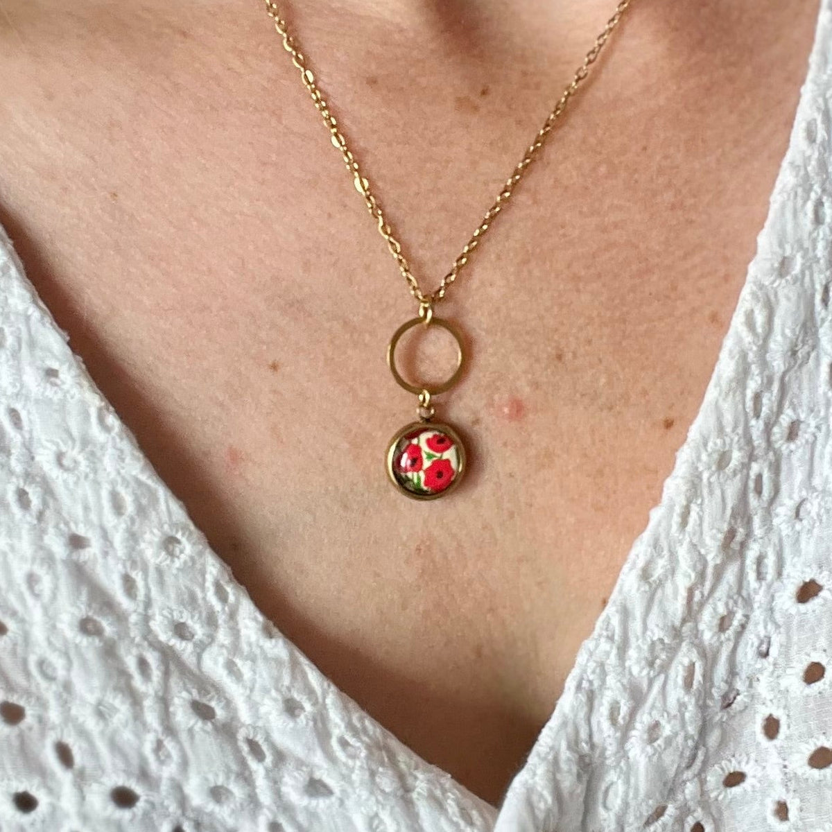 Collier fin coquelicots rouges