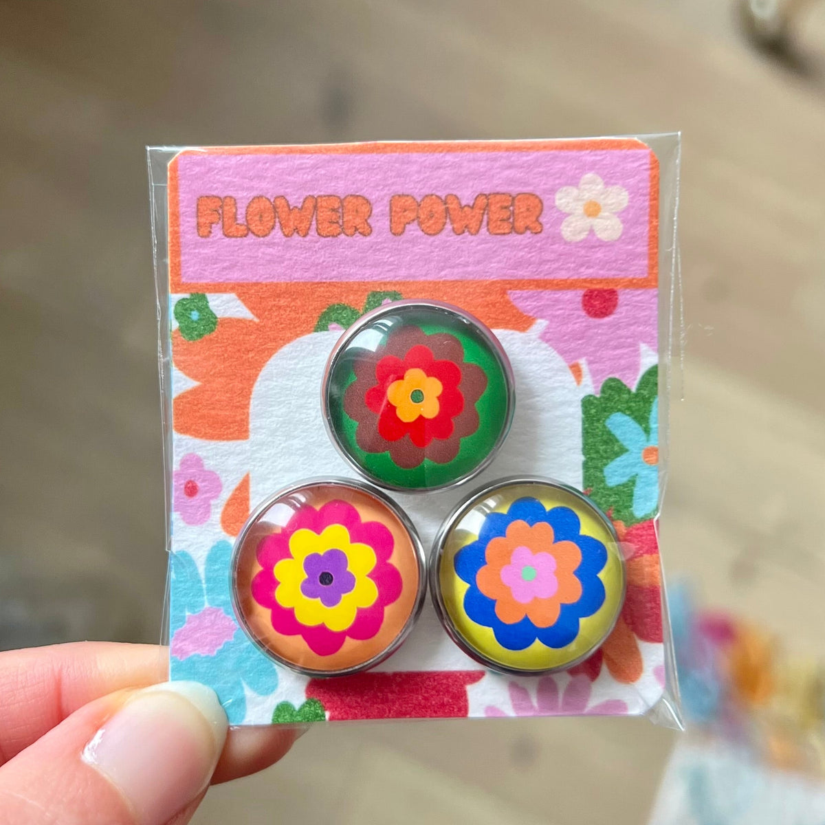 Lot de 3 magnets originaux - Fleurs seventies colorées