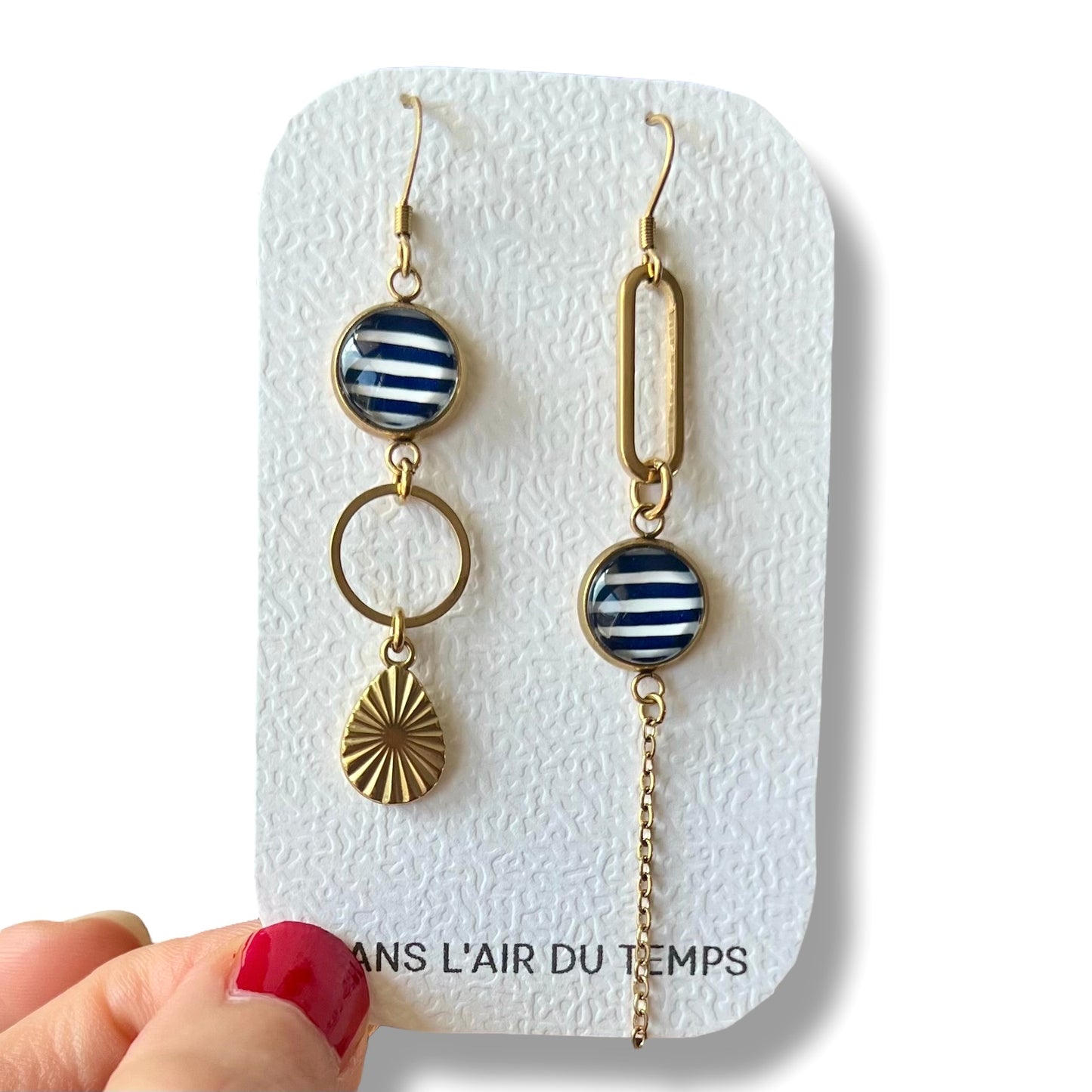 Green mismatched Earrings 