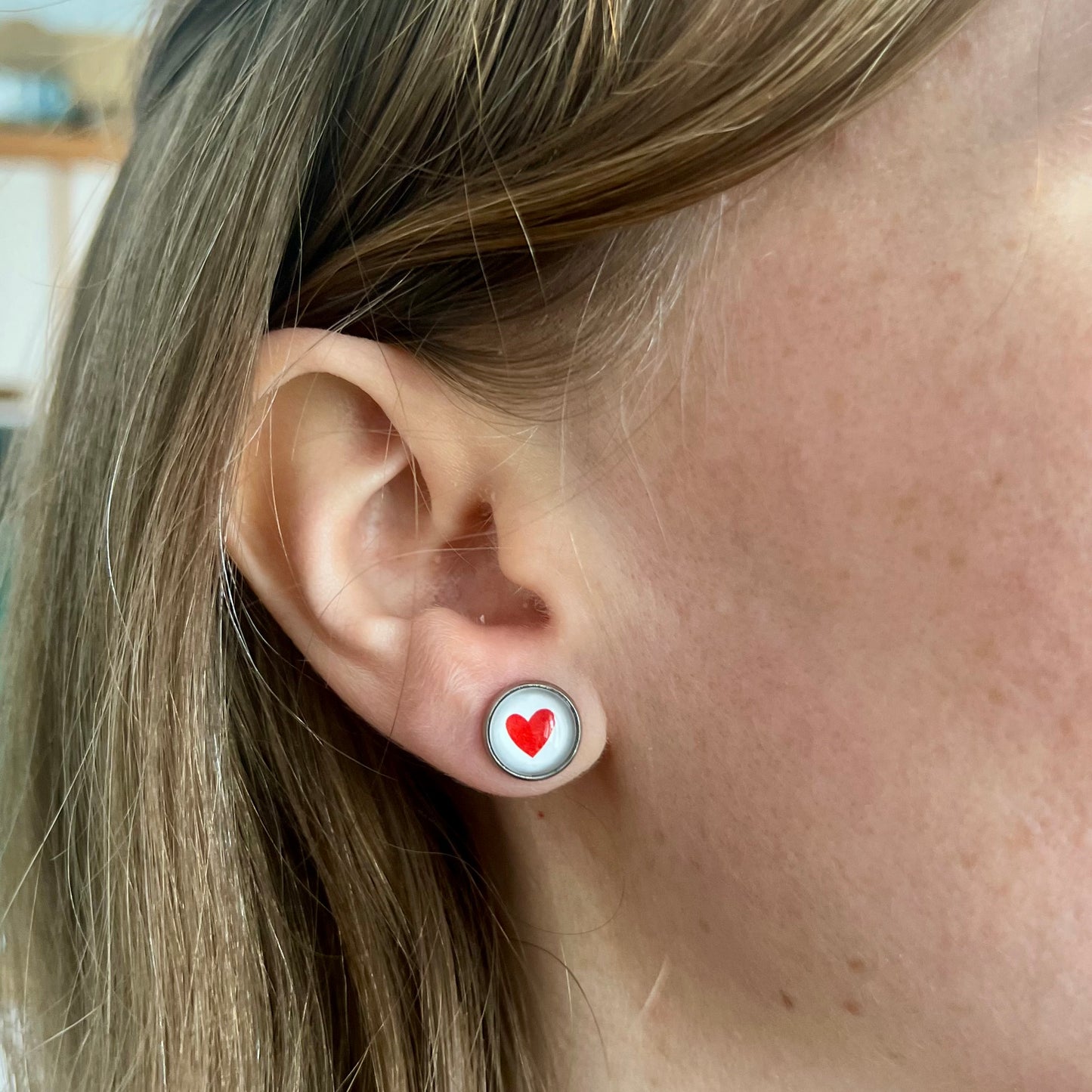 "Telle mère, Telle Fille!" Stud Earrings