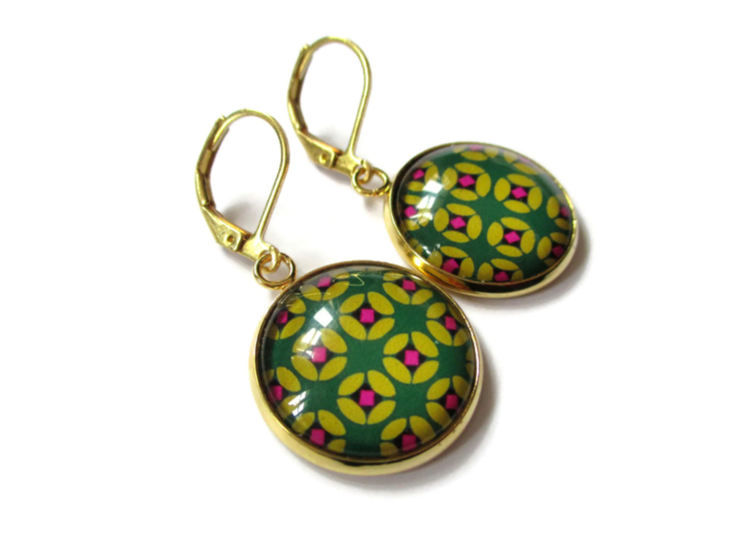 Green, yellowand pink gold earrings