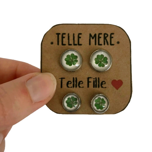 Puces d'Oreilles Mère Fille / "Telle mère, Telle Fille(s)!"