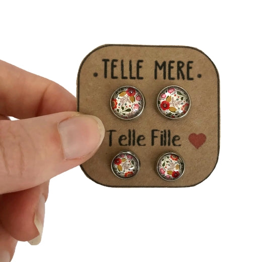 Puces d'Oreilles Mère Fille / "Telle mère, Telle Fille(s)!"