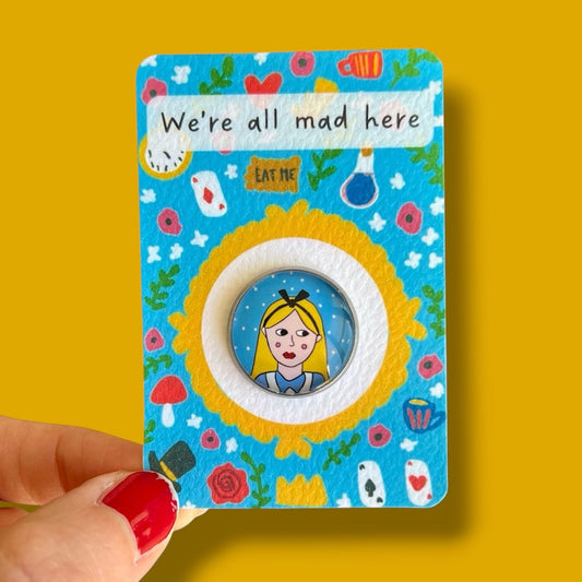 Pin's Alice au pays des merveilles