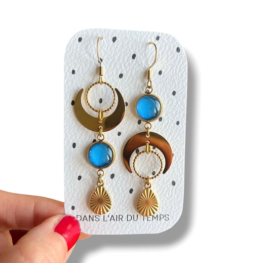 boucles d'oreilles lune bleu asymetrique