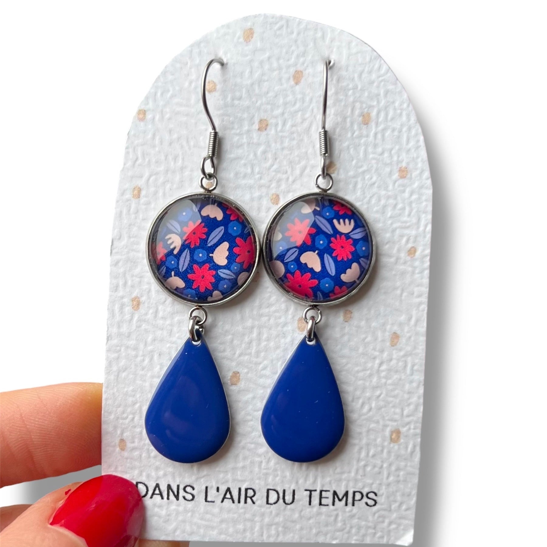 boucles d'oreilles fleurs rouges et bleues