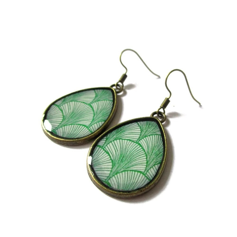 Green and white teardrop earrings