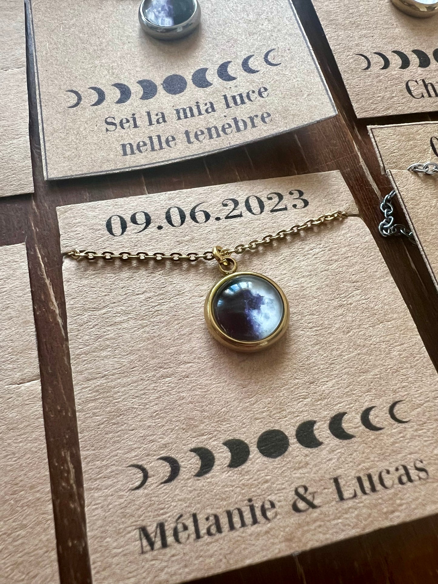 Petit collier phase de lune personnalisé, cadeau personnalisé
