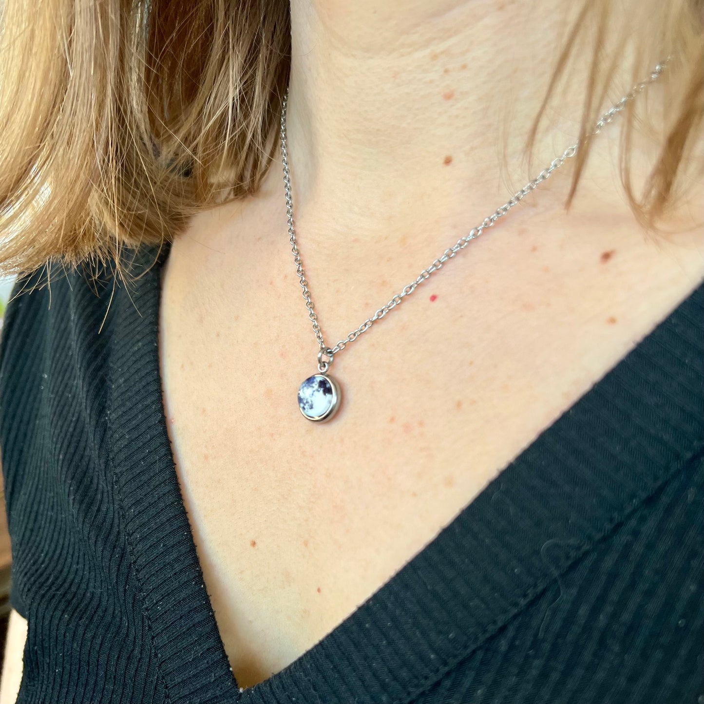 Petit collier phase de lune personnalisé, cadeau personnalisé