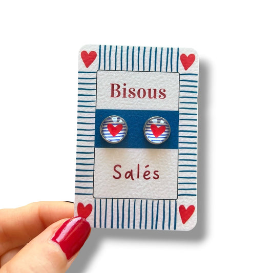 clou-d-oreilles-coeur-rouge-bisous