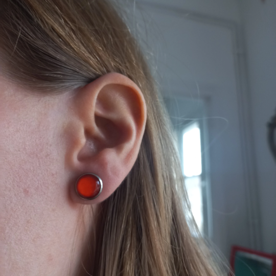 Orange stud earrings 