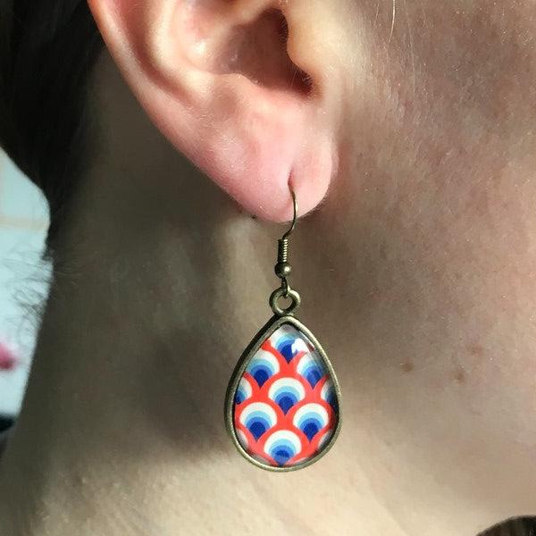 Boucles d'Oreilles Gouttes Seventies Rouges et Bleues