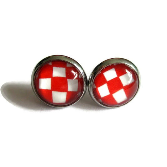 Red and white squares stud earrings