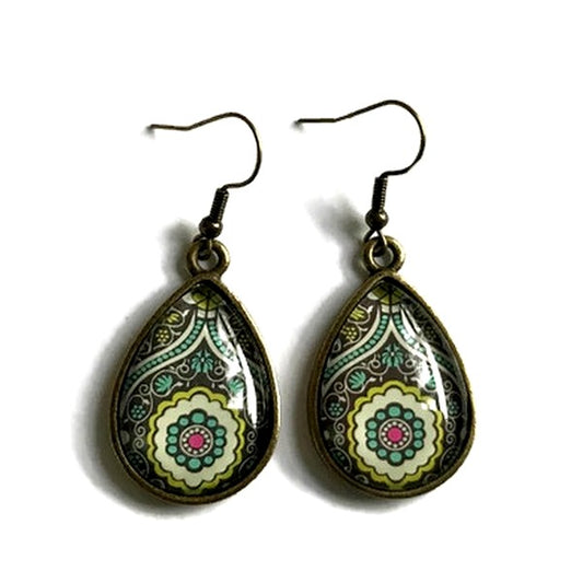 Boucles d'Oreilles Gouttes Motif Indien Vert et Rose