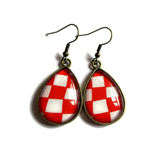 Boucles d'Oreilles Gouttes Carreaux Rouges et Blancs