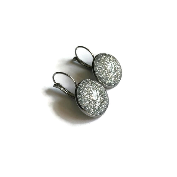 Boucles d'Oreilles Dormeuses Paillettes Argentées