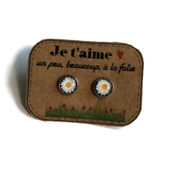 Daisies Kids Stud Earrings / "Je t'aime, un peu, beaucoup, à la folie "