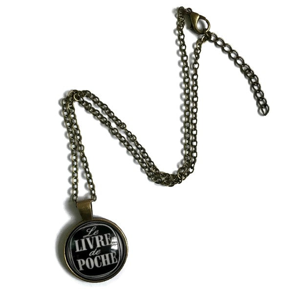 Collier Livre de poche Noir et Blanc