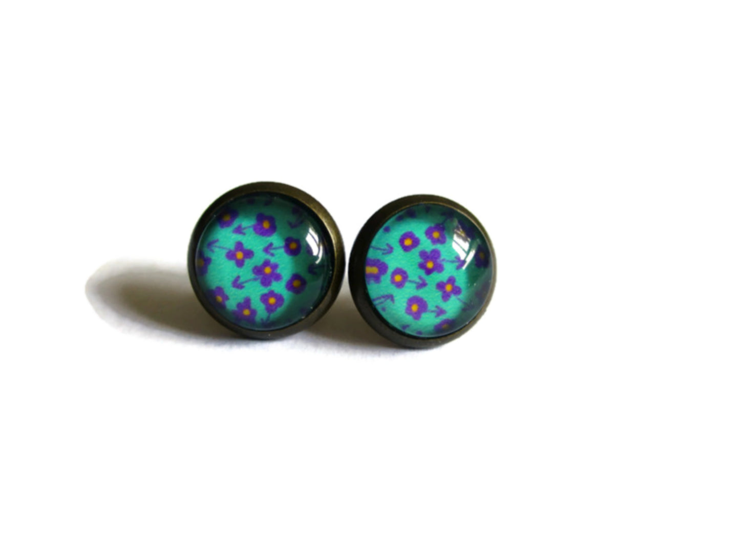 PURPLE FLORAL STUD EARRINGS