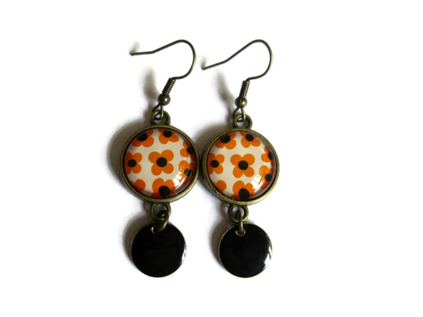 Boucles d'Oreilles Fleurs Retro Oranges, émail Noir