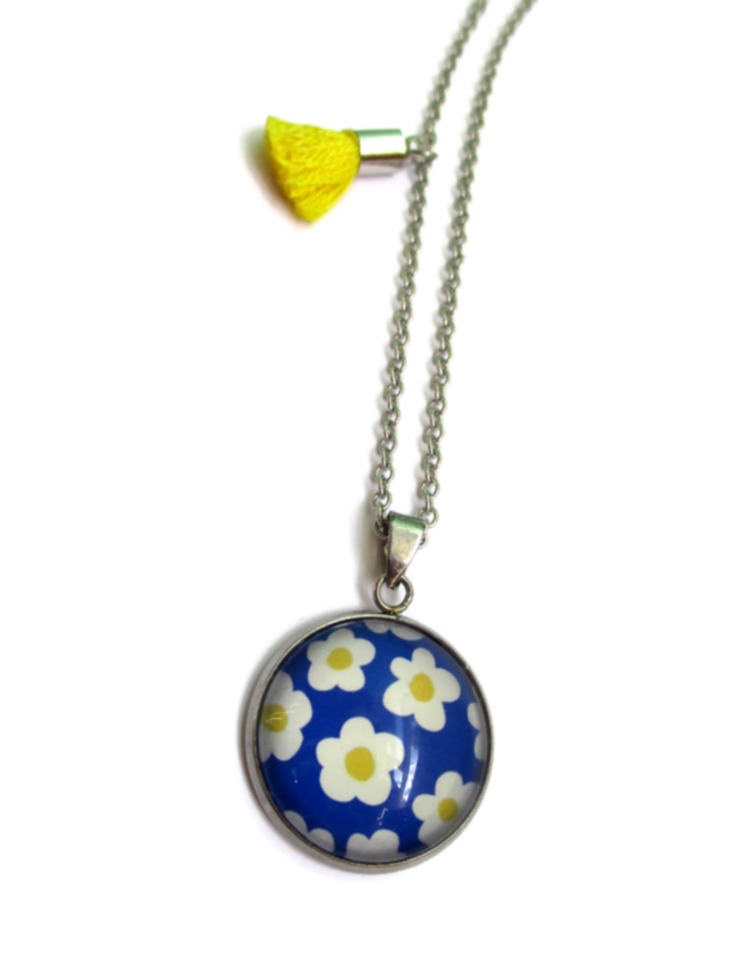Little blue Flower necklace