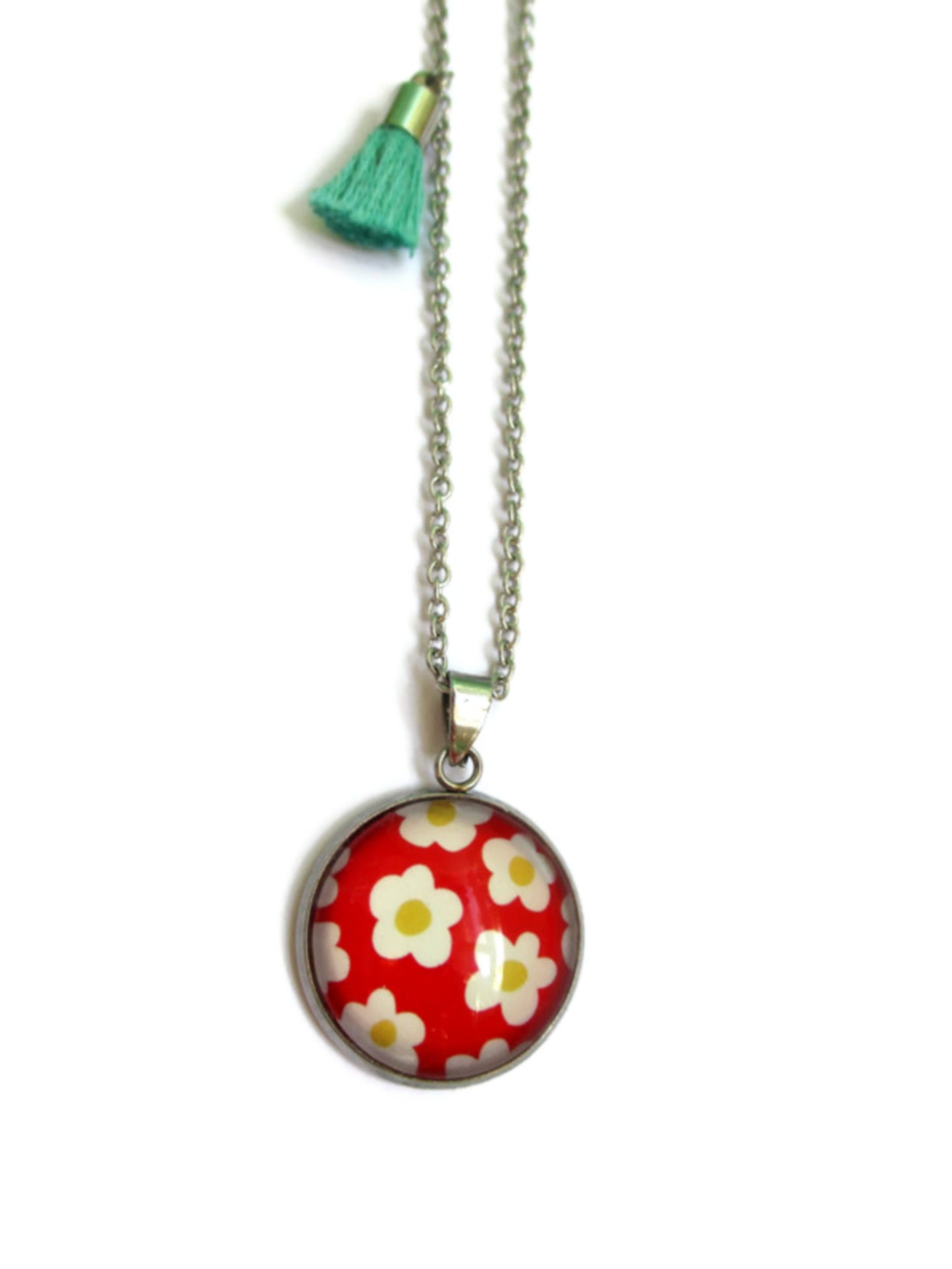 Collier Enfant Fleurs jaunes et blanches fond rouge