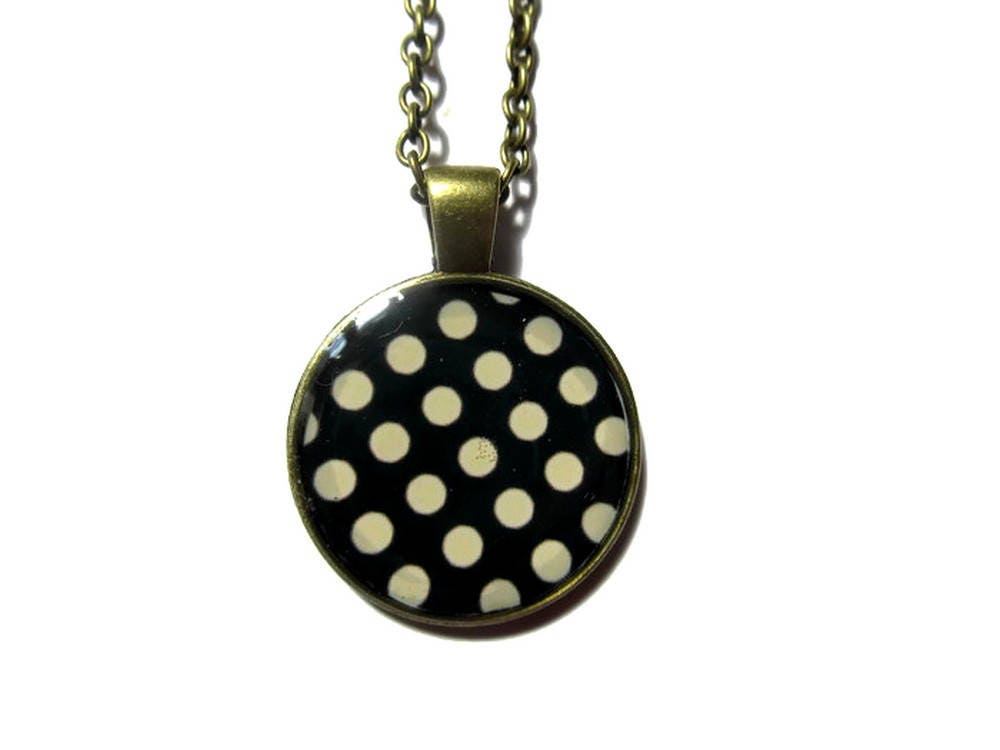 Black and white polka dot necklace