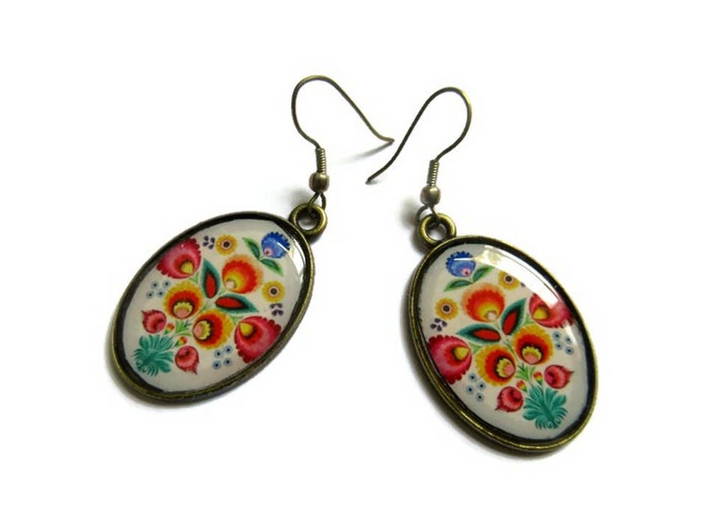 Boucles d'Oreilles Ovales Motif Folk Blanc