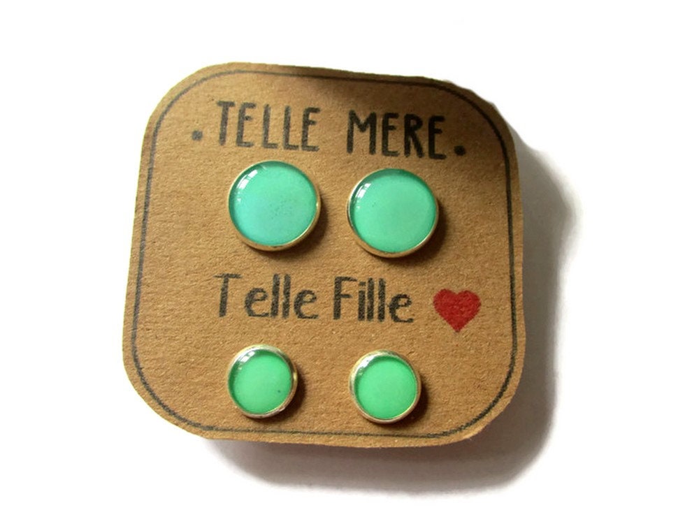 "Telle mère, Telle Fille!" Stud Earrings