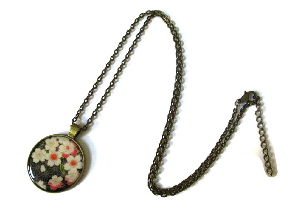 Collier Sakura Rose