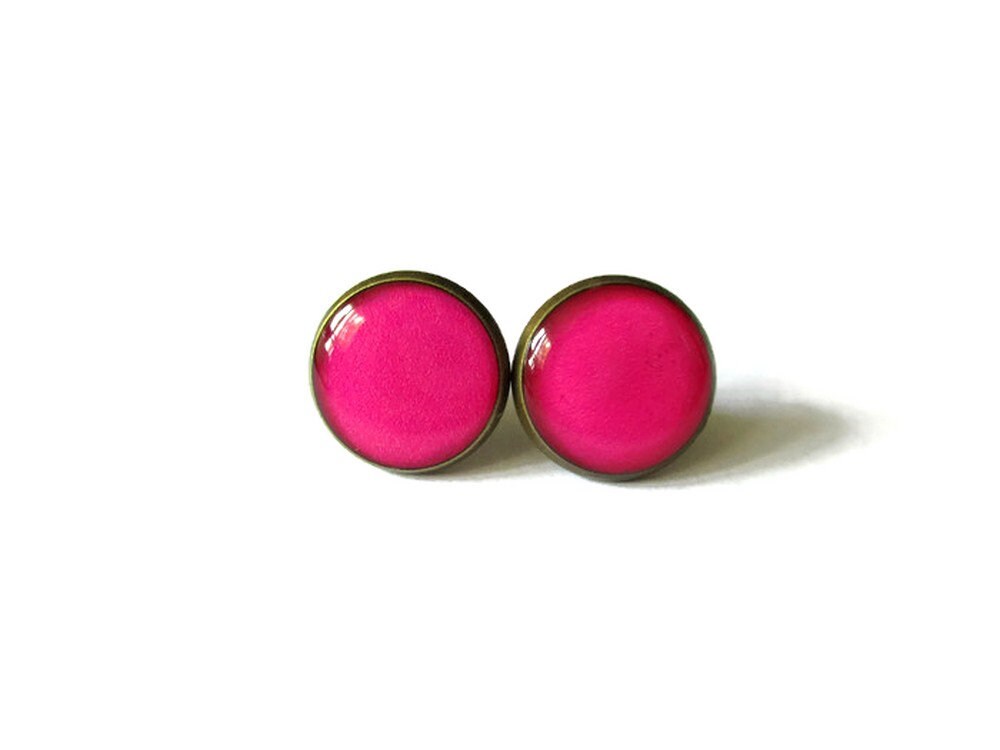 Pink Stud Earrings / "Oh la la, la vie en rose"