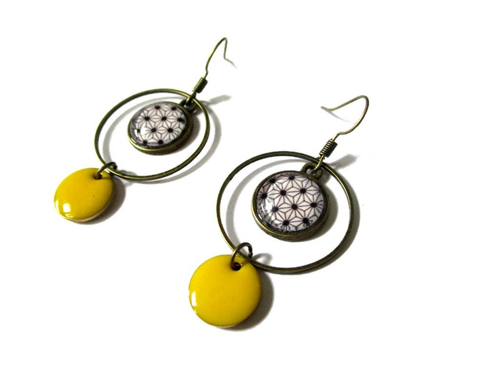 Boucles d'Oreilles Créoles Motif Japonais, émail Jaune