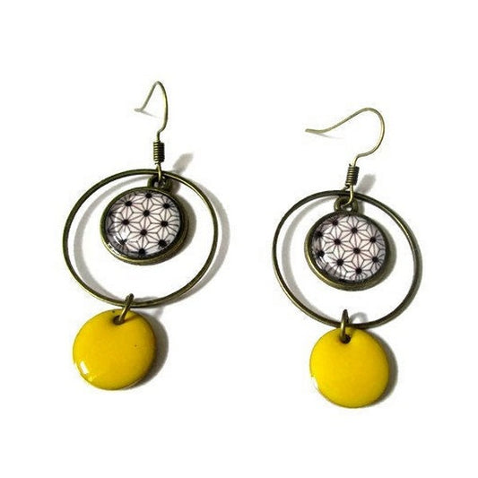 Japanese style earrings and yellow enamel