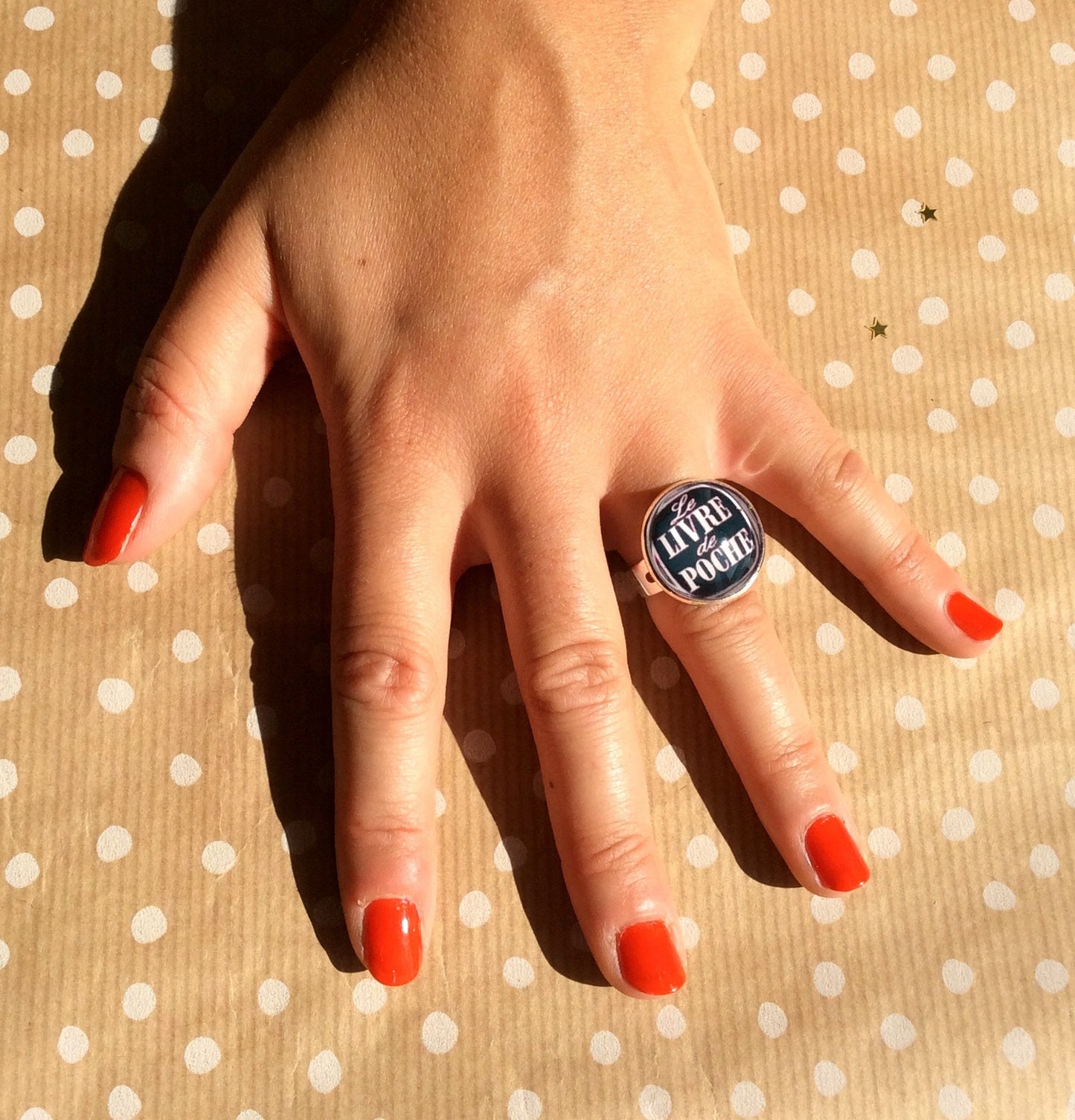 Bague Livre de Poche Noir et Blanc