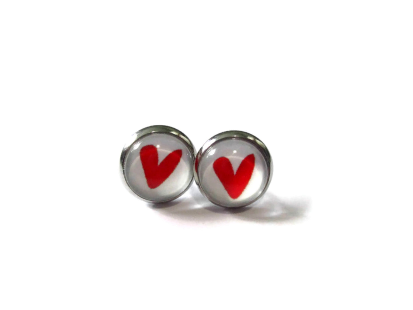 Red Heart Stud Earrings / "Viens on s'aime"