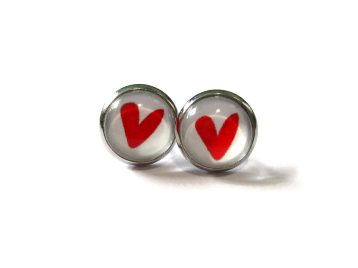 Red Heart Stud Earrings / "Viens on s'aime"