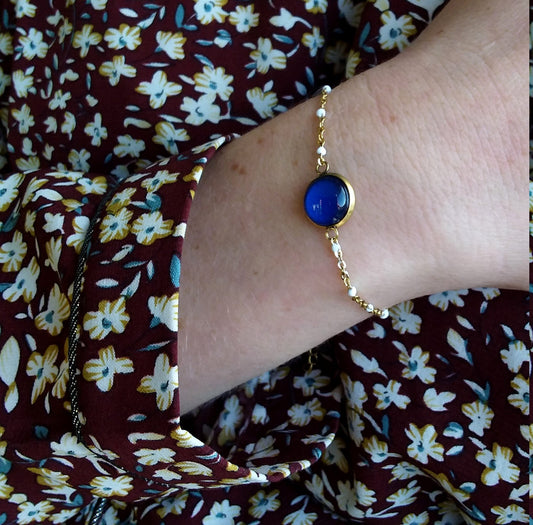Minimalist dark blue bracelet