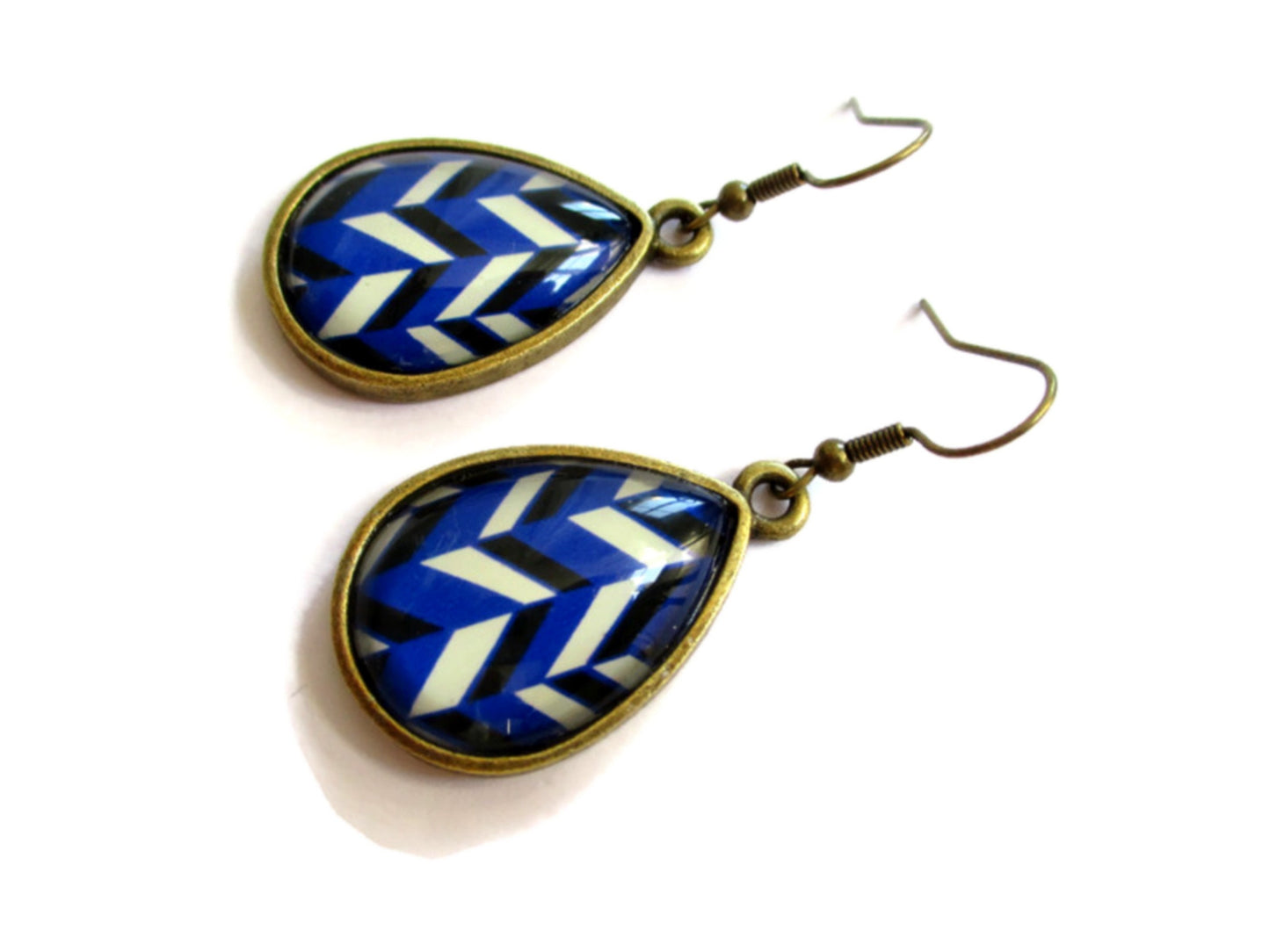 Boucles d'Oreilles Gouttes Chevrons Bleus et Blancs