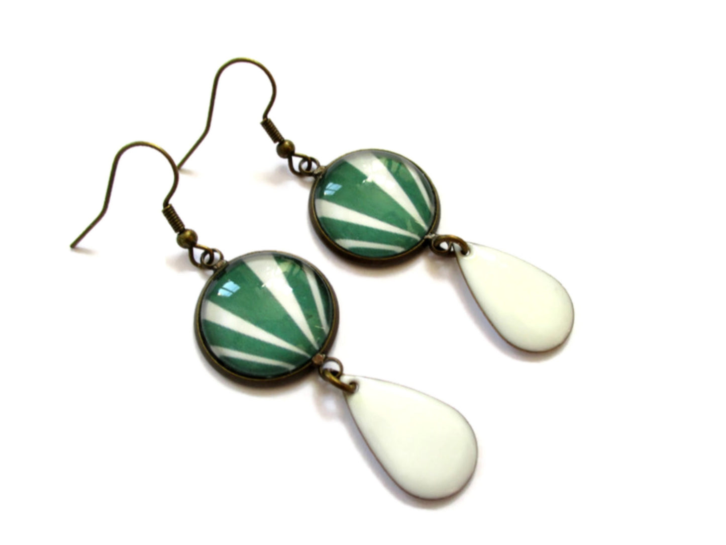 Boucles d'Oreilles Pendantes Vertes et Blanches, émail vert