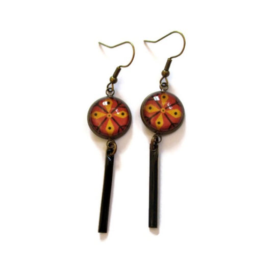 Boucles d'Oreilles Motif Géométrique Jaune moutarde et Bordeaux, émail Noir